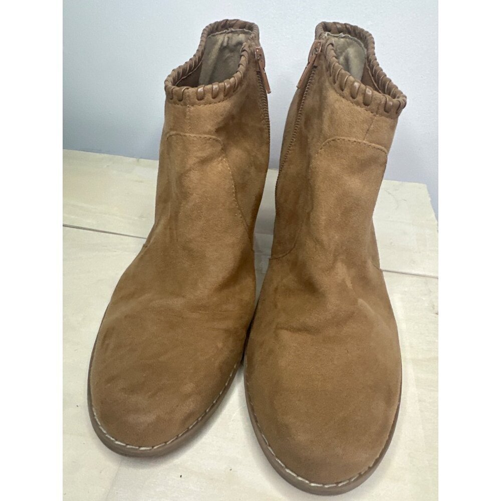 Dolce Vita Women’s 11 Tan Suede Ankle Booties Block Heel Boho Chic Fall Neutral